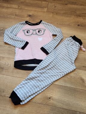 Girls 10-12 Fuzzy Monster pjs